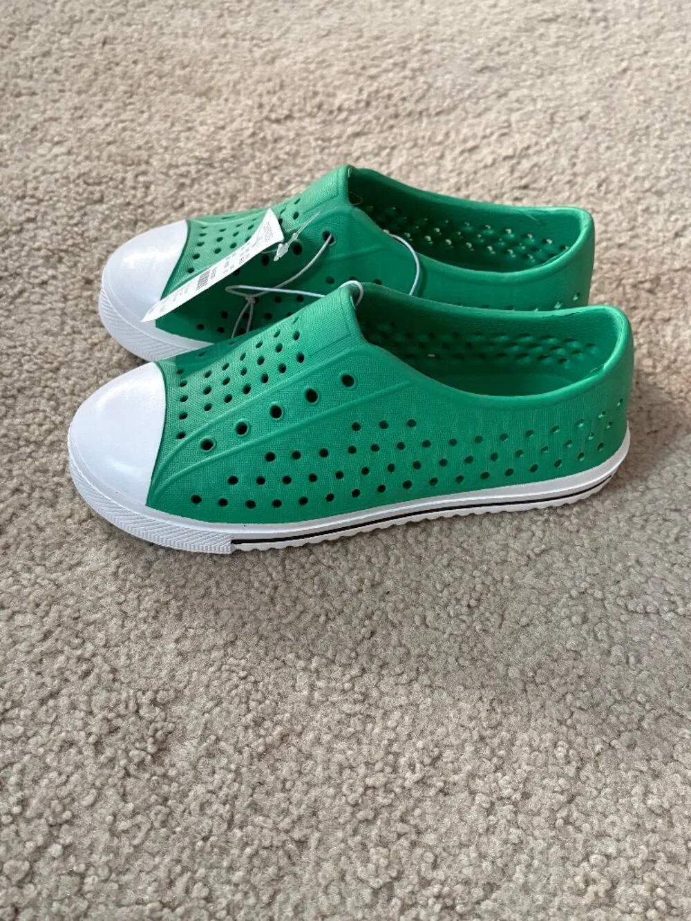 NEW with tags, Crewcuts water shoes for kids, size 1